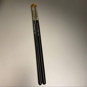 MAC 266 & 209 Natural Hair Brushes